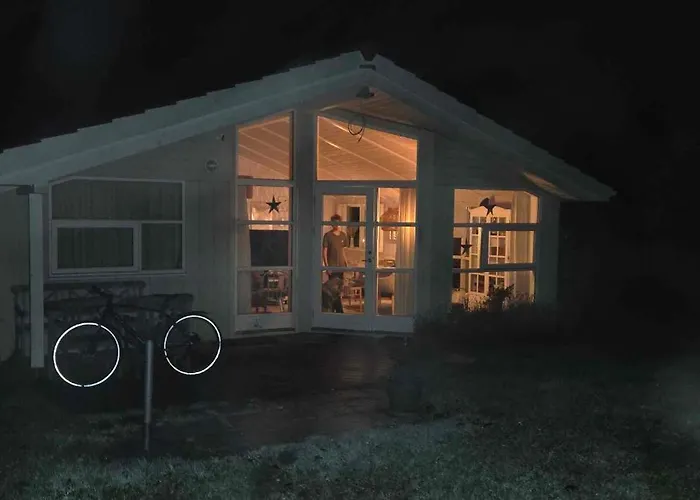 Feriehus Bright And Cozy Summer House With And Sauna